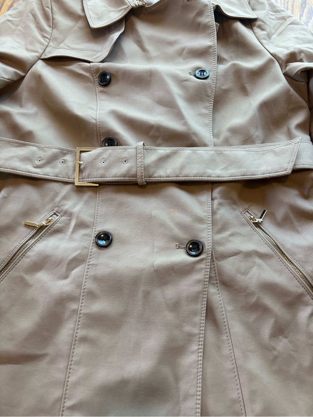 The Limited NWT | Tan Belted Short Trench Coat Rain Jacket Size L Classic Style - Picture 10 of 11